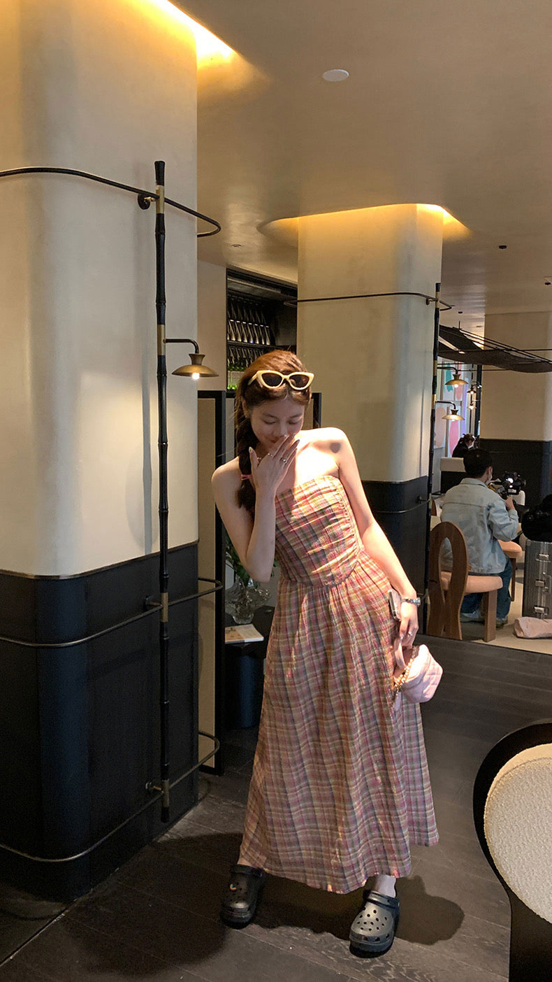 Sun. 春天彩格紋抹胸連身裙