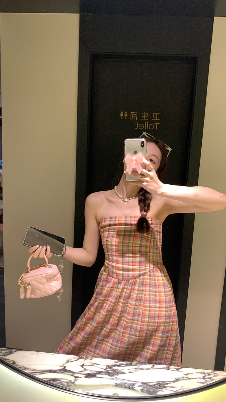 Sun. 春天彩格紋抹胸連身裙