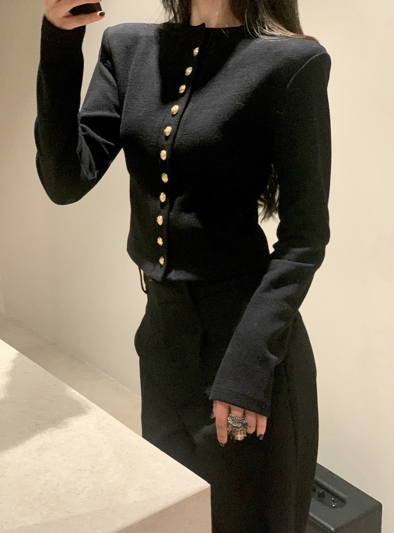 Sat. 簡約All Black 金屬釦修身廓形外套 西裝褲