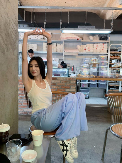 Mon. 小個子福音 白開水簡約淺藍色休閒褲