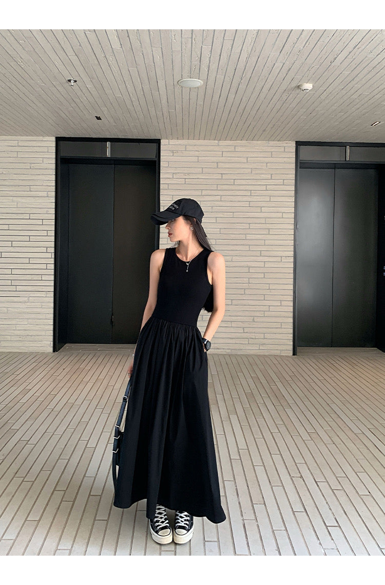 Fri. 赫本風圓領背心式長洋裝 黑