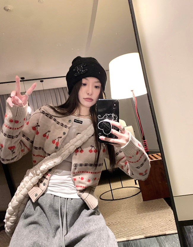 Sun. 小櫻桃王國 羊毛圓領針織上衣 杏
