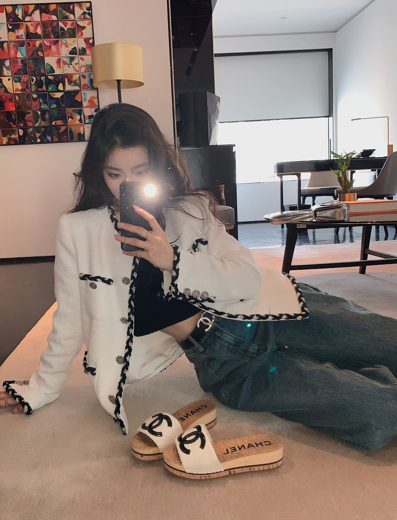 Sun. 經典黑白編織小香外套