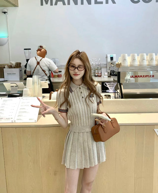 Sat. Easy fittingMiu 燕麥奶杏百搭百摺套裝 2版