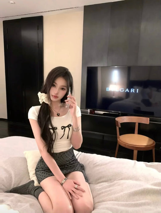 Sun. 法式復古波點半身裙 白色可愛蝴蝶結上衣 修身版/寬鬆版