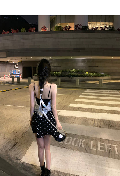Fri. 復古蕾絲拼接波點小黑裙