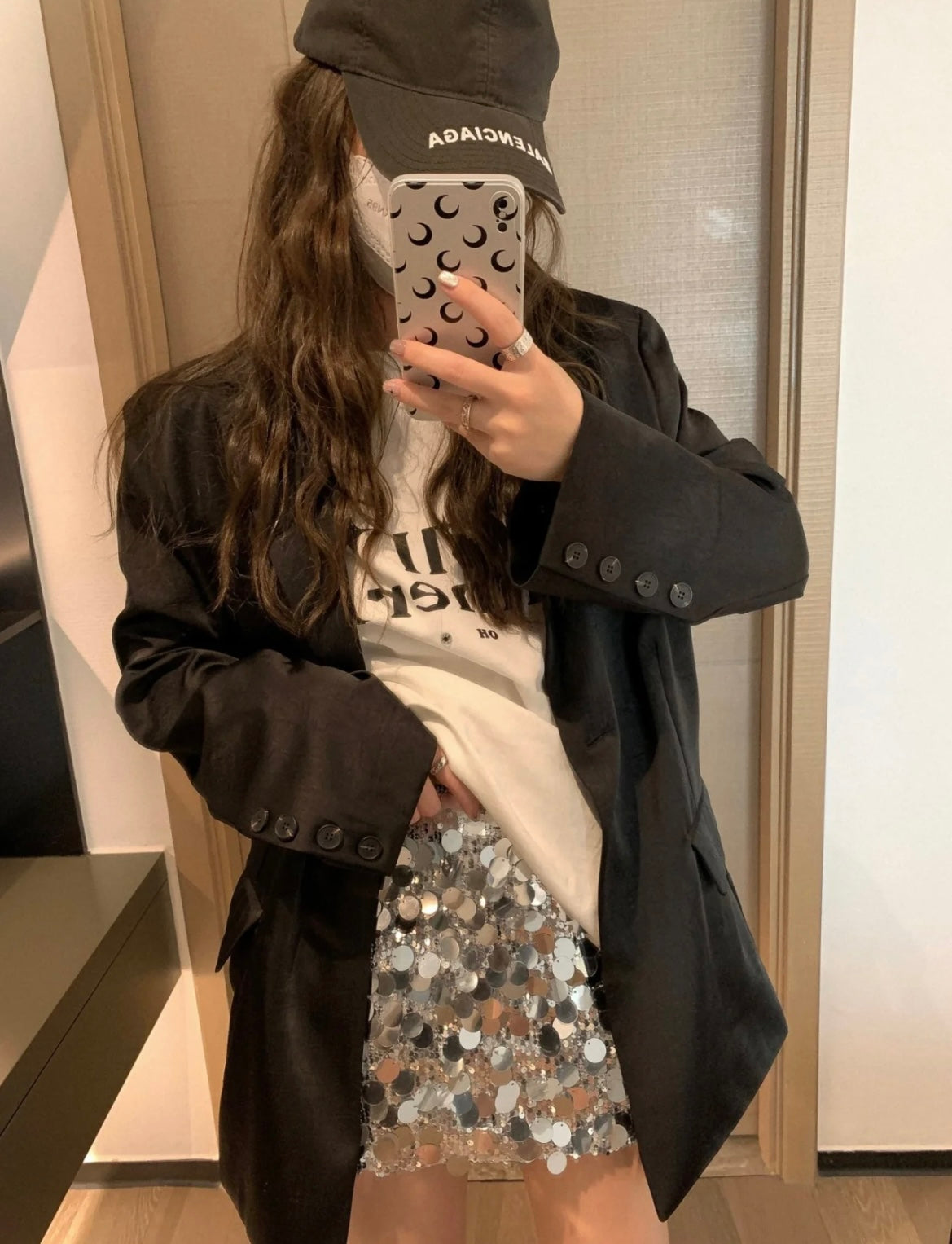 Sat. 絕美亮片包臀裙