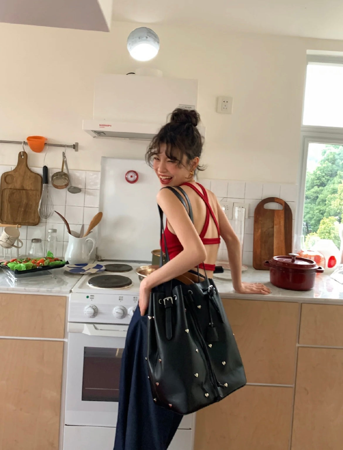 Fri. 光澤仿牛仔藍天絲西裝褲