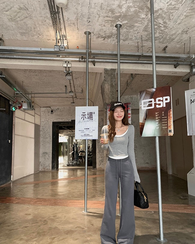 Tue. 一秒愛上隨意搭 假兩件式U領上衣 嫩灰