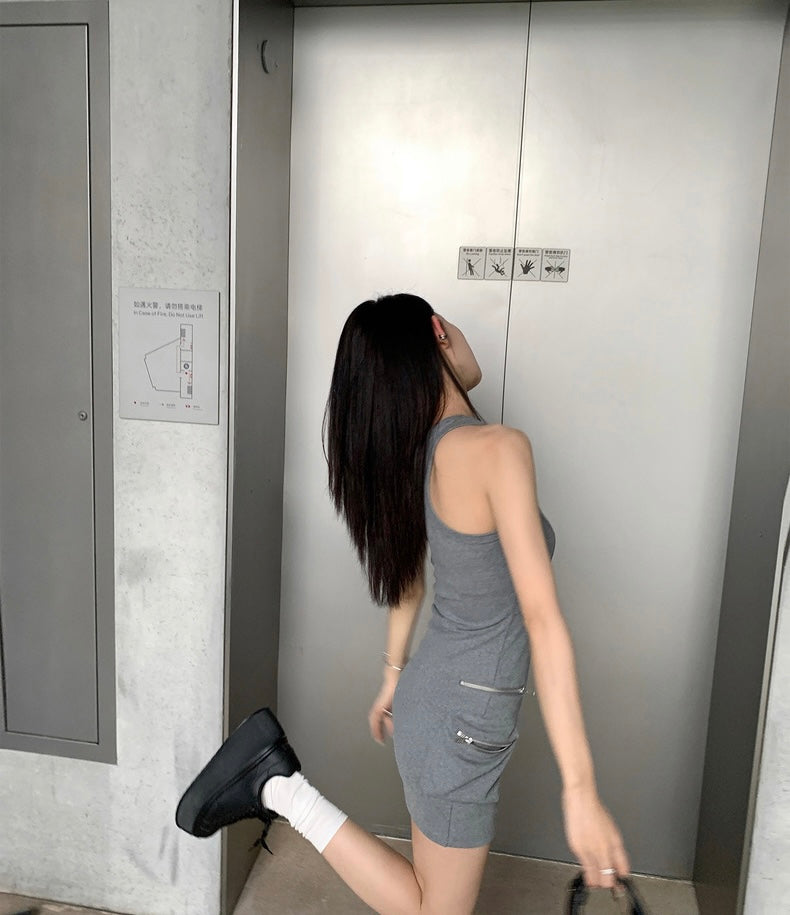 Wed. 辣妹專屬 復古拉鍊口袋U領背心連身裙 灰/白