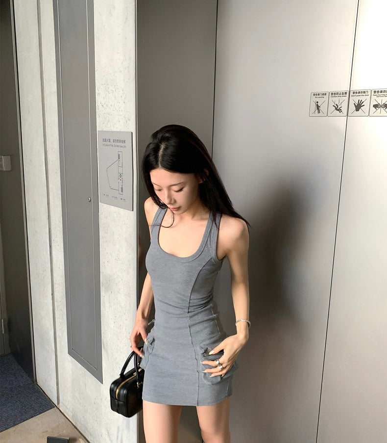 Wed. 辣妹專屬 復古拉鍊口袋U領背心連身裙 灰/白