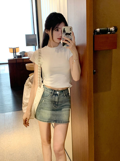 Tue. 自留款正肩顯瘦T 白