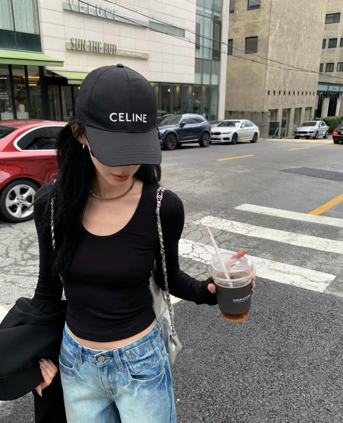 Mon. 水洗色裂紋設計直筒牛仔褲