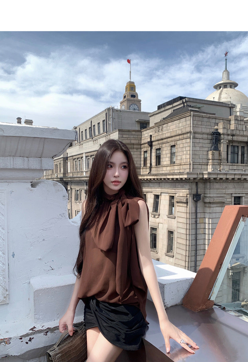 Tue. 清冷感氣質御姐透視感咖色綁帶背心