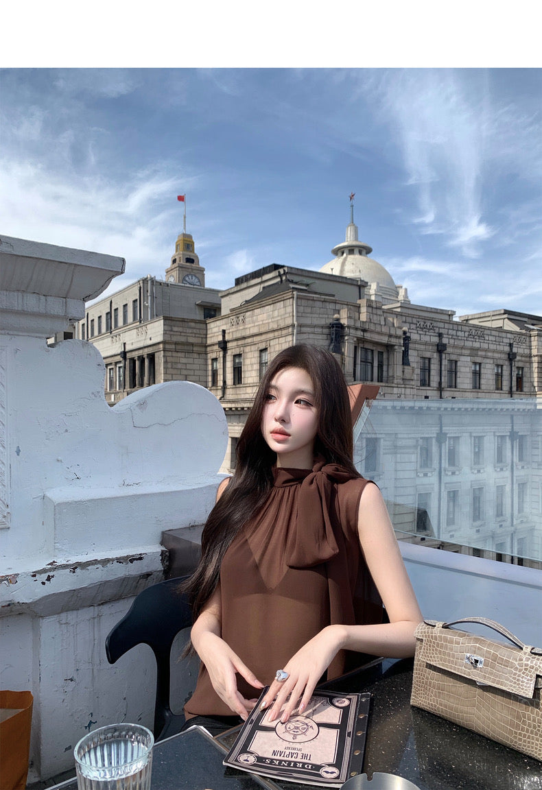 Tue. 清冷感氣質御姐透視感咖色綁帶背心