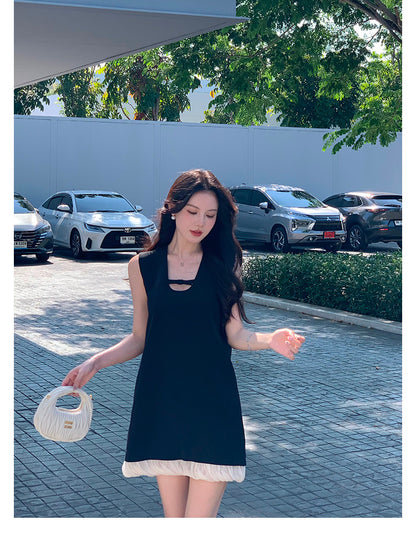 Sun. 今年的第一條法式 miu系氣質小黑裙