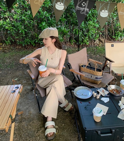 Mon. 毛鬚邊圓領背心