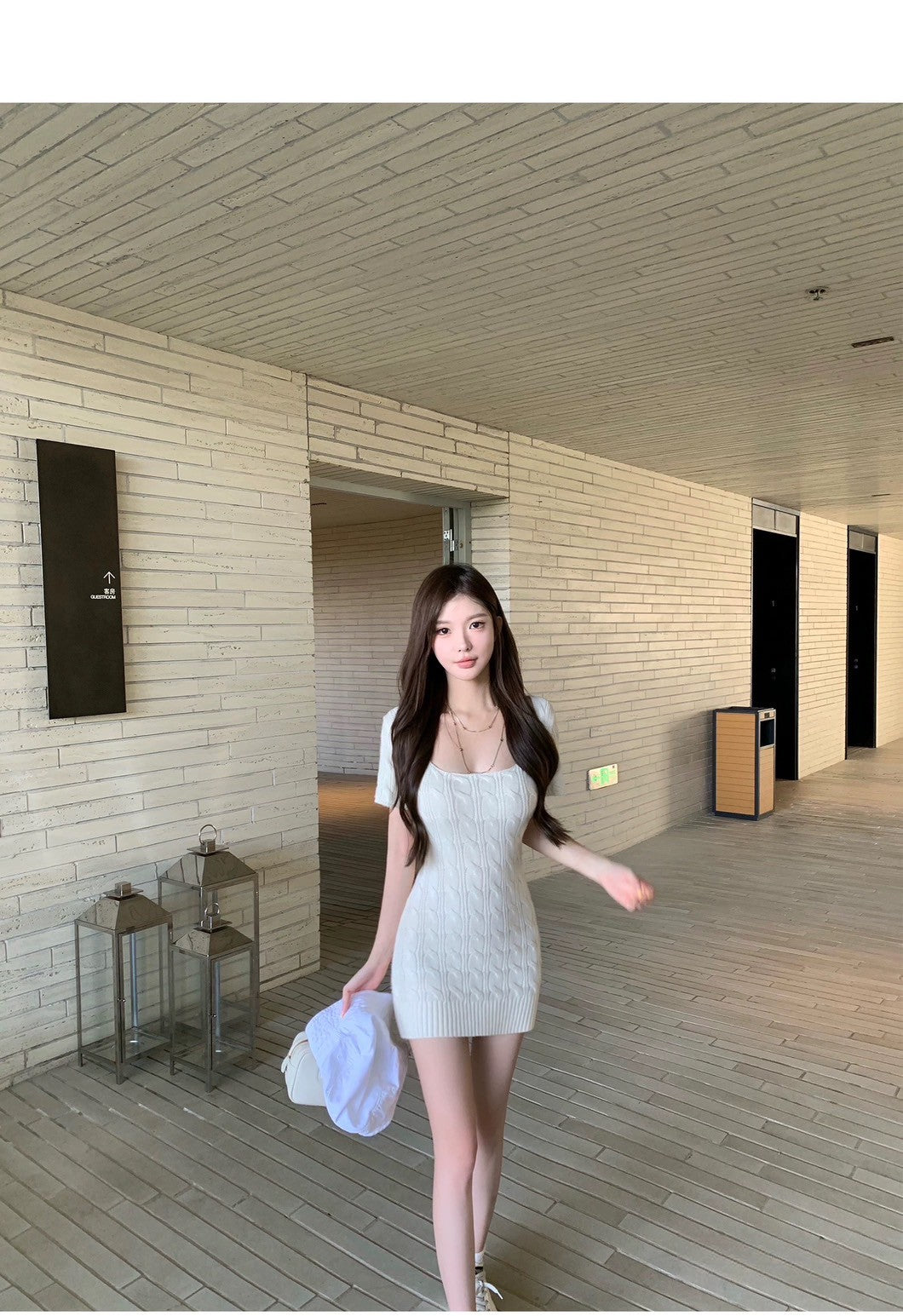 Wed.顯瘦方領清純少女麻花針織包臀裙 白