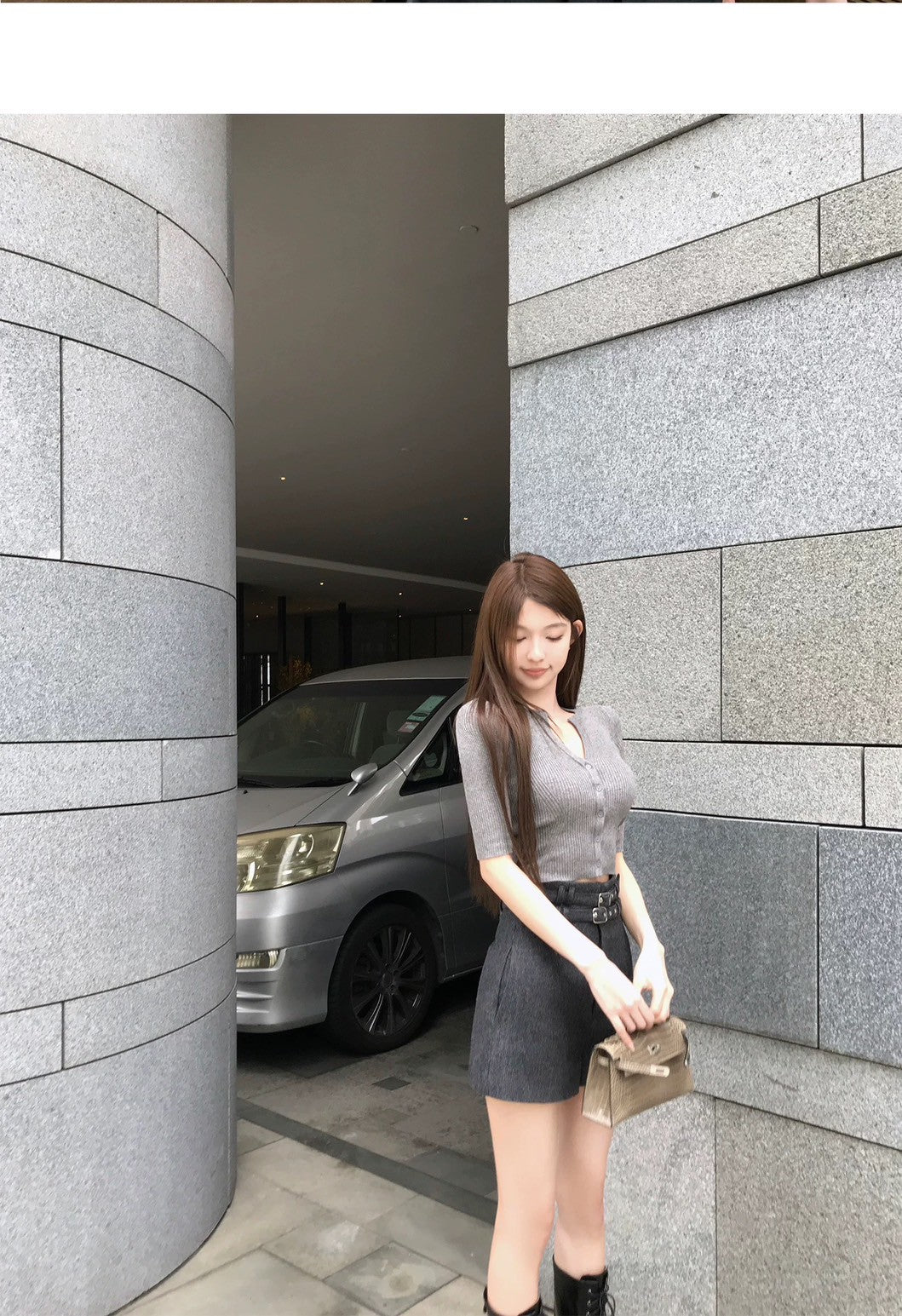 Wed.韓系天菜 氣質鈕扣可調緊身針織5分袖上衣 灰