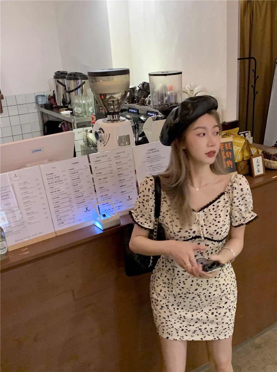 Sat. 復古小個子碎花短洋裝