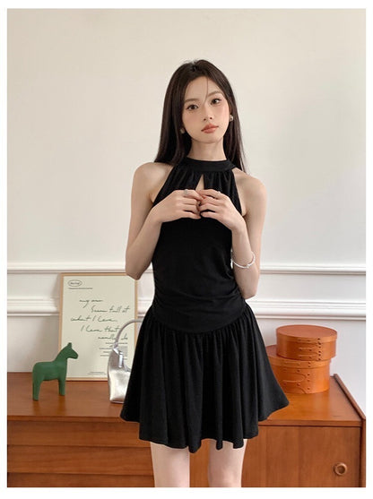 Sat. 繆思女神裙 百搭圓領荷葉連身裙 灰綠/黑